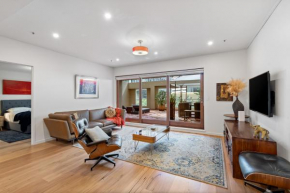 Complete Host Armytage Apartments